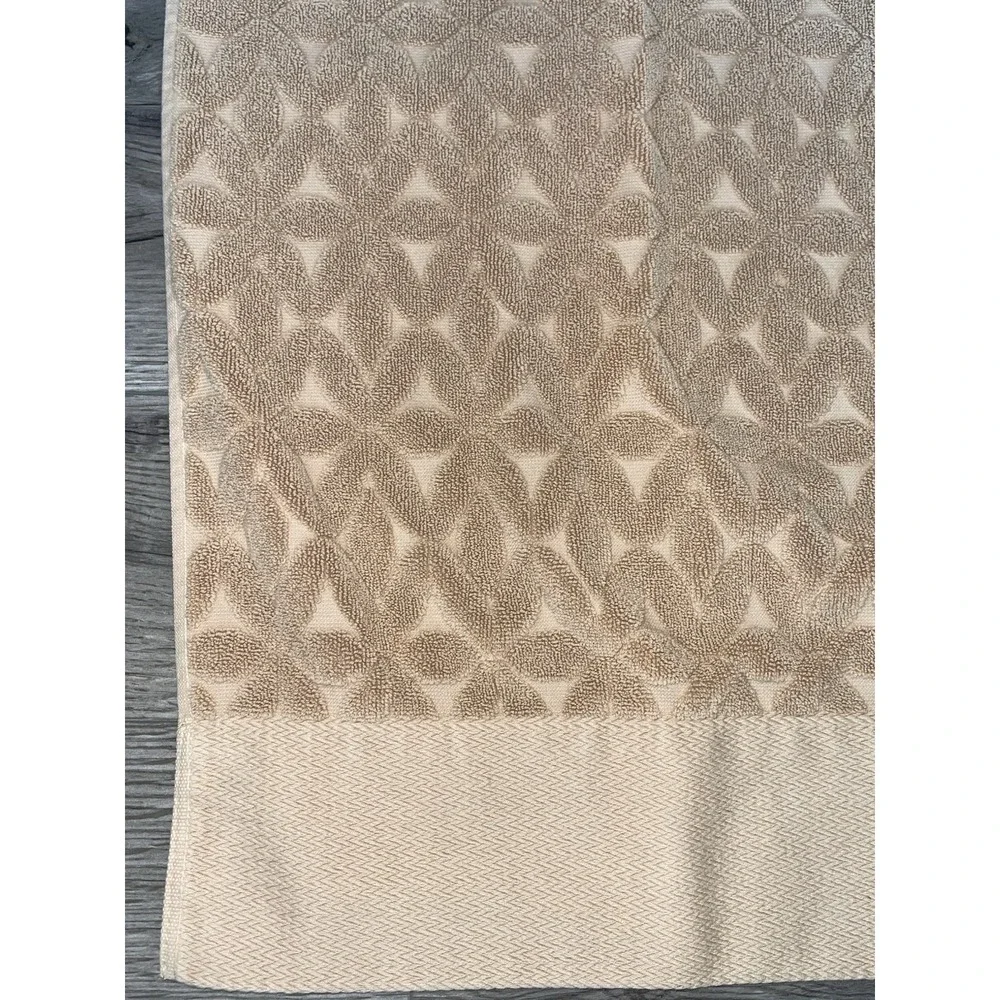 Vintage Made In Turkey 100%‎ Cotton LEAVES Brand Bath Towels (2) 4 Wash Cloths